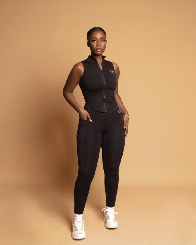 AVA SET - Image 6