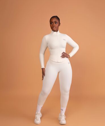 BRIANNA SET - Large: UK 14-16, cream