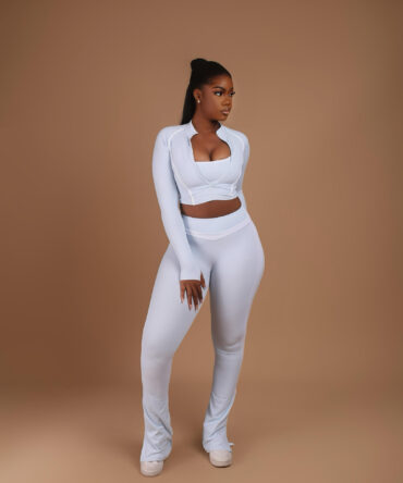 ZAYA LUXE  SET - Large: UK 14-16, Sky Blue