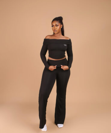 GIA SET - Large: UK 14-16, Black
