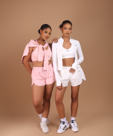 RAVEN TENNIS SET - Large: UK 14-16, White